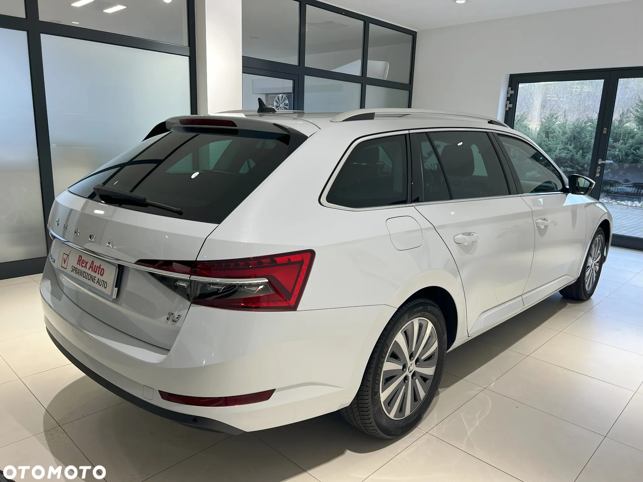 Skoda Superb 1.4 TSI Plug-In Hybrid Style DSG - 8