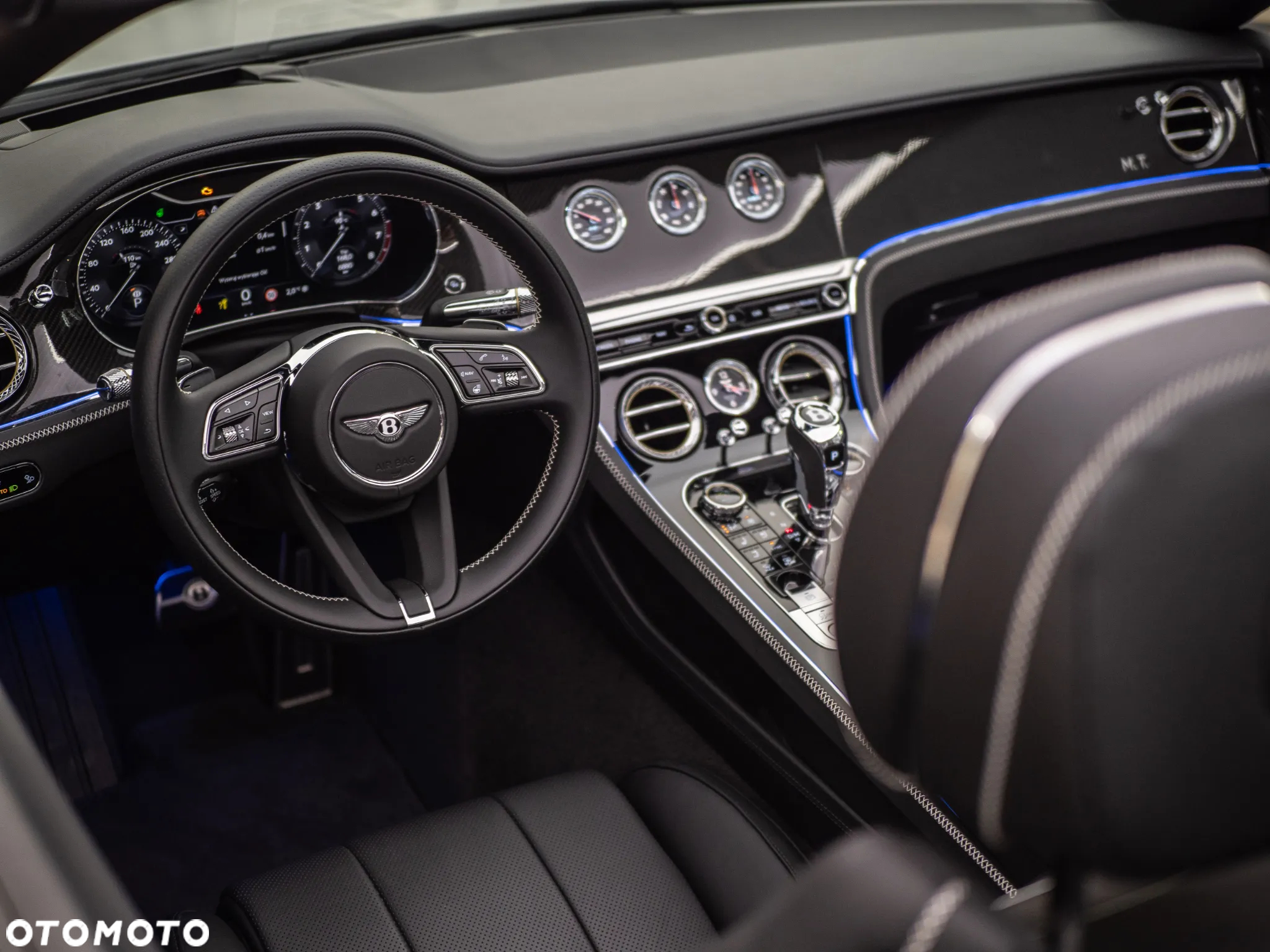 Bentley Continental GT V8 S - 24
