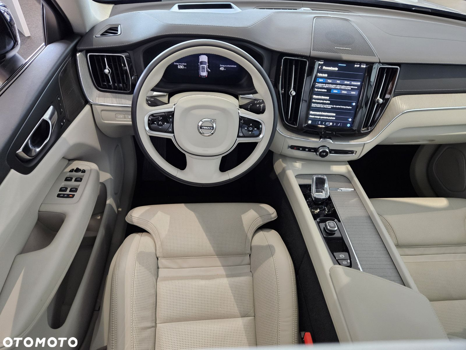 Volvo XC 60 - 13