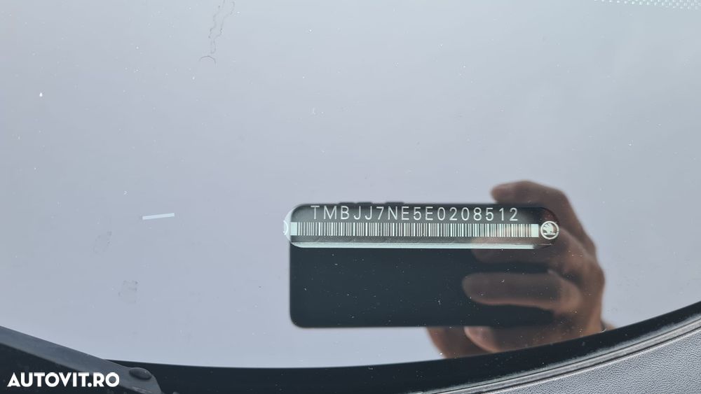 Skoda Octavia 2.0 TDI ELEGANCE - 25