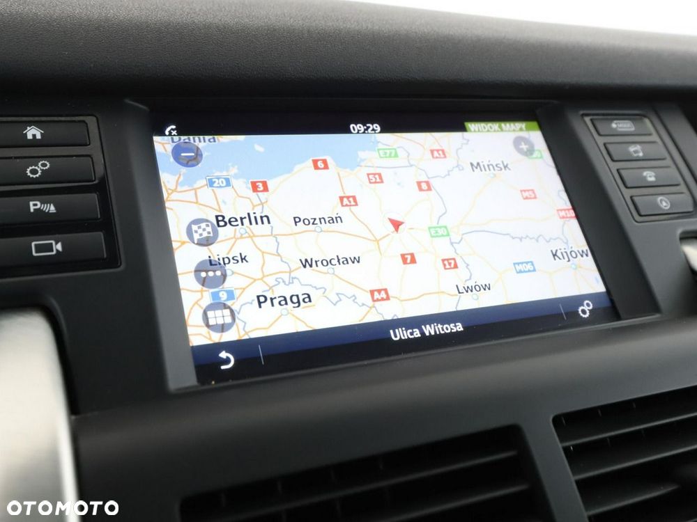 Land Rover Discovery Sport 2.0 TD4 SE - 26
