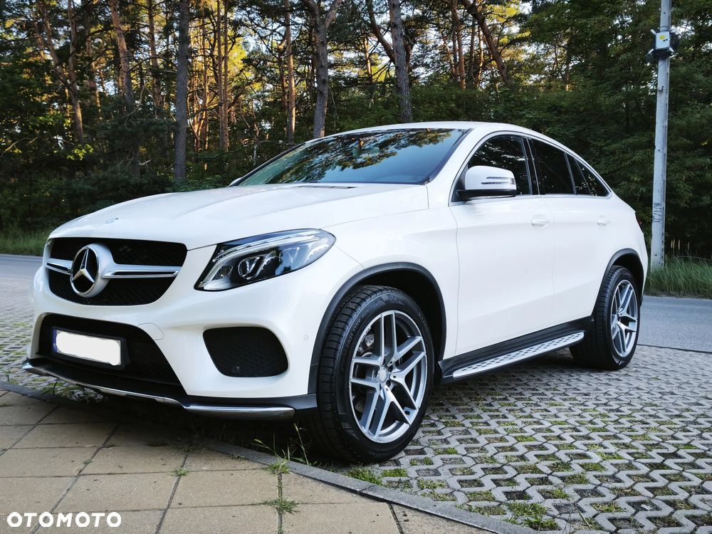 Mercedes-Benz GLE 350 d 4Matic 9G-TRONIC AMG Line - 2