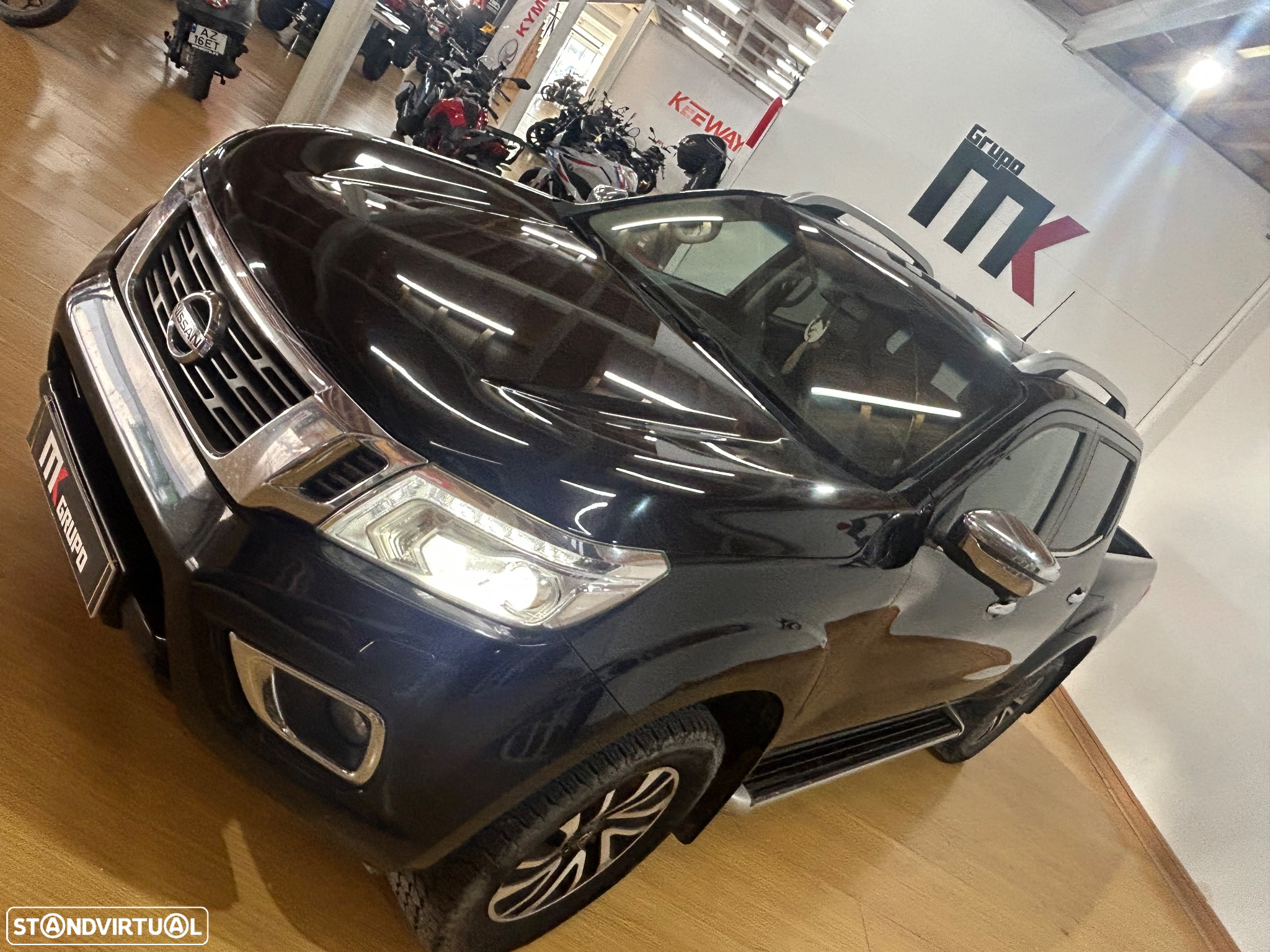Nissan Navara NP300 DC Auto Tekna - 6