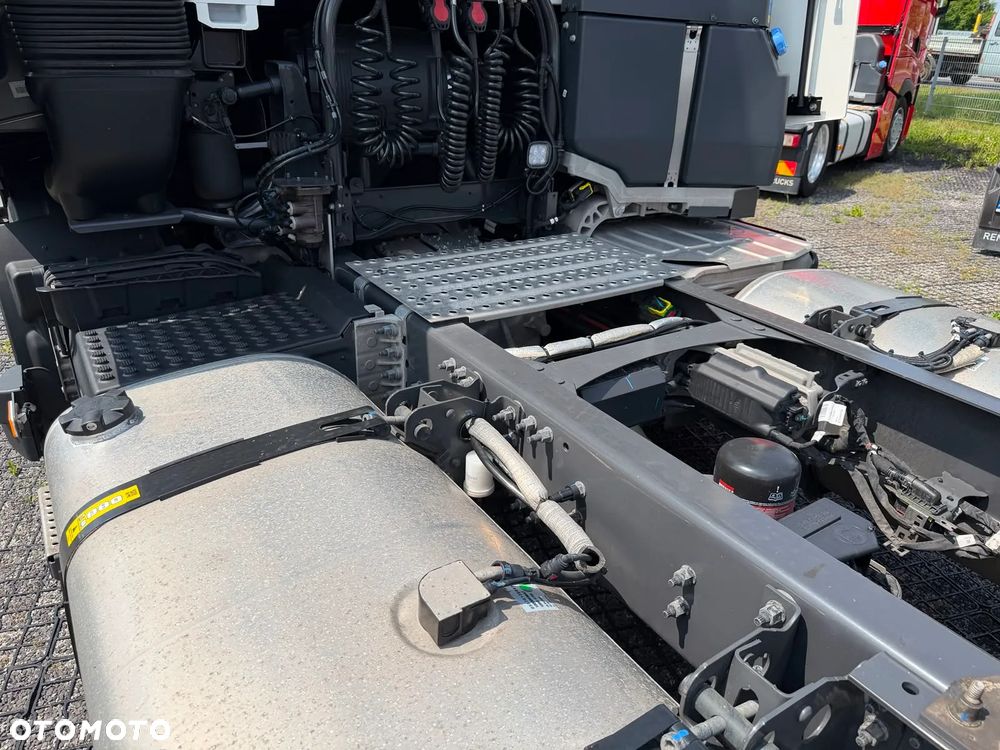 Renault T HIGH 520 x-low Mega - 22