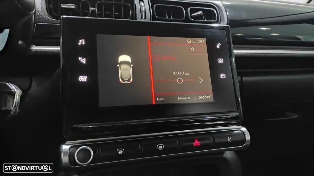 Citroën C3 1.2 PureTech Shine - 36