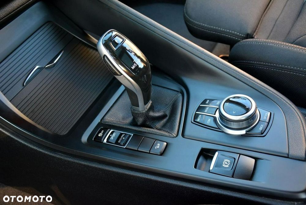 BMW X1 xDrive20d Advantage - 34