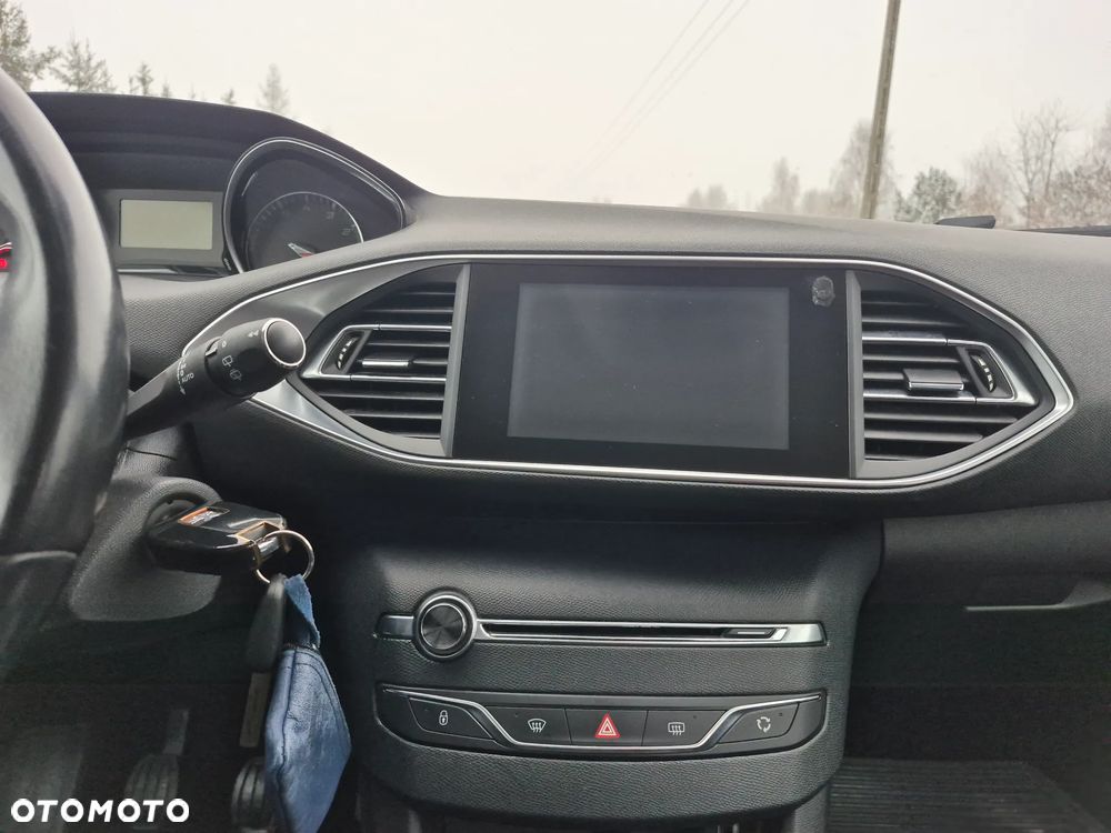 Peugeot 308 155 THP Premium - 21