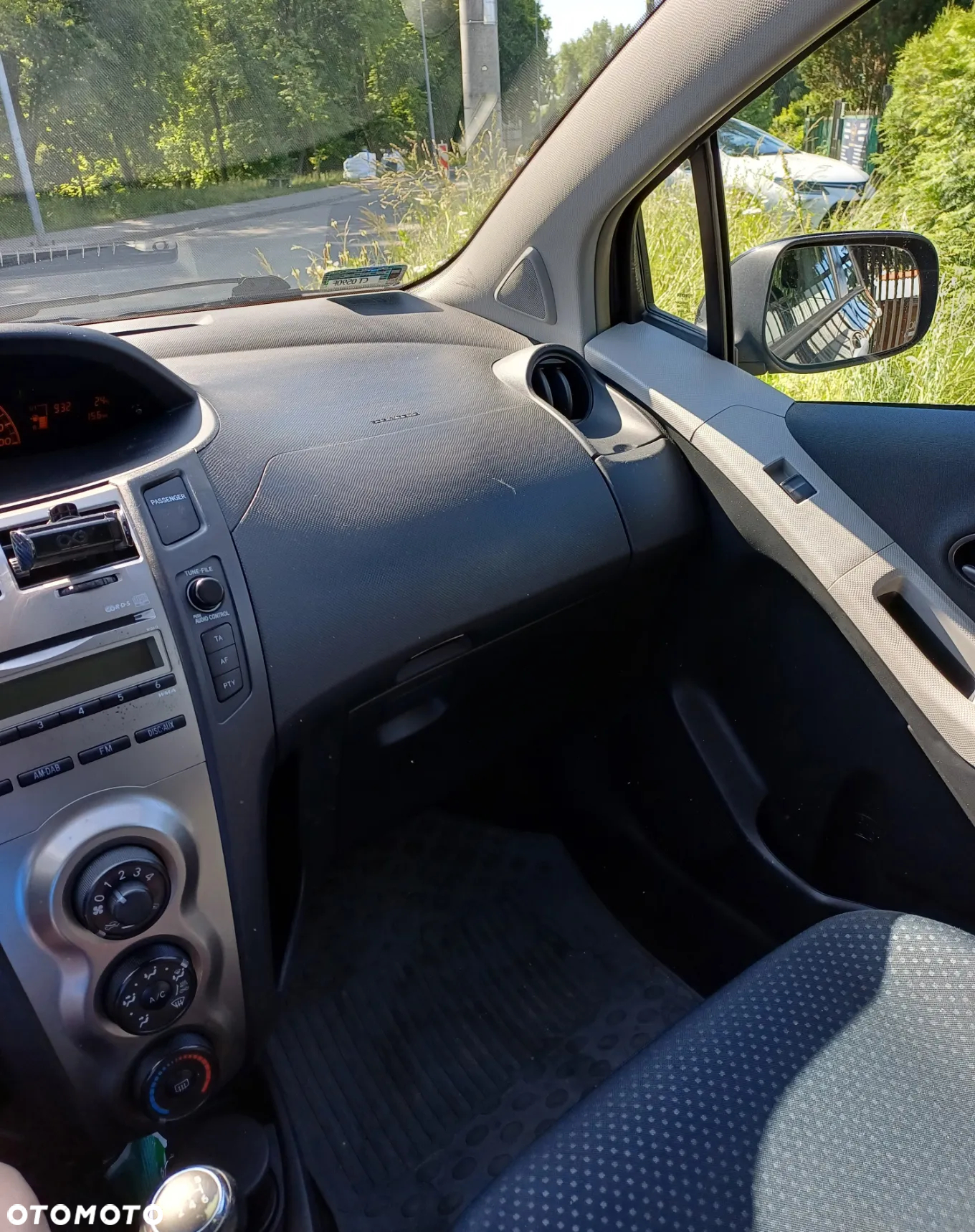 Toyota Yaris 1.33 Luna - 7