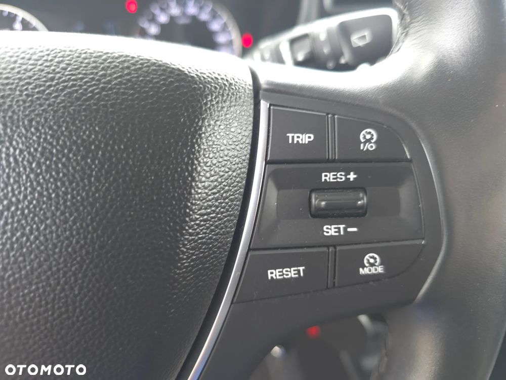 Hyundai i20 blue 1.0 T-GDI Active YES Plus - 24