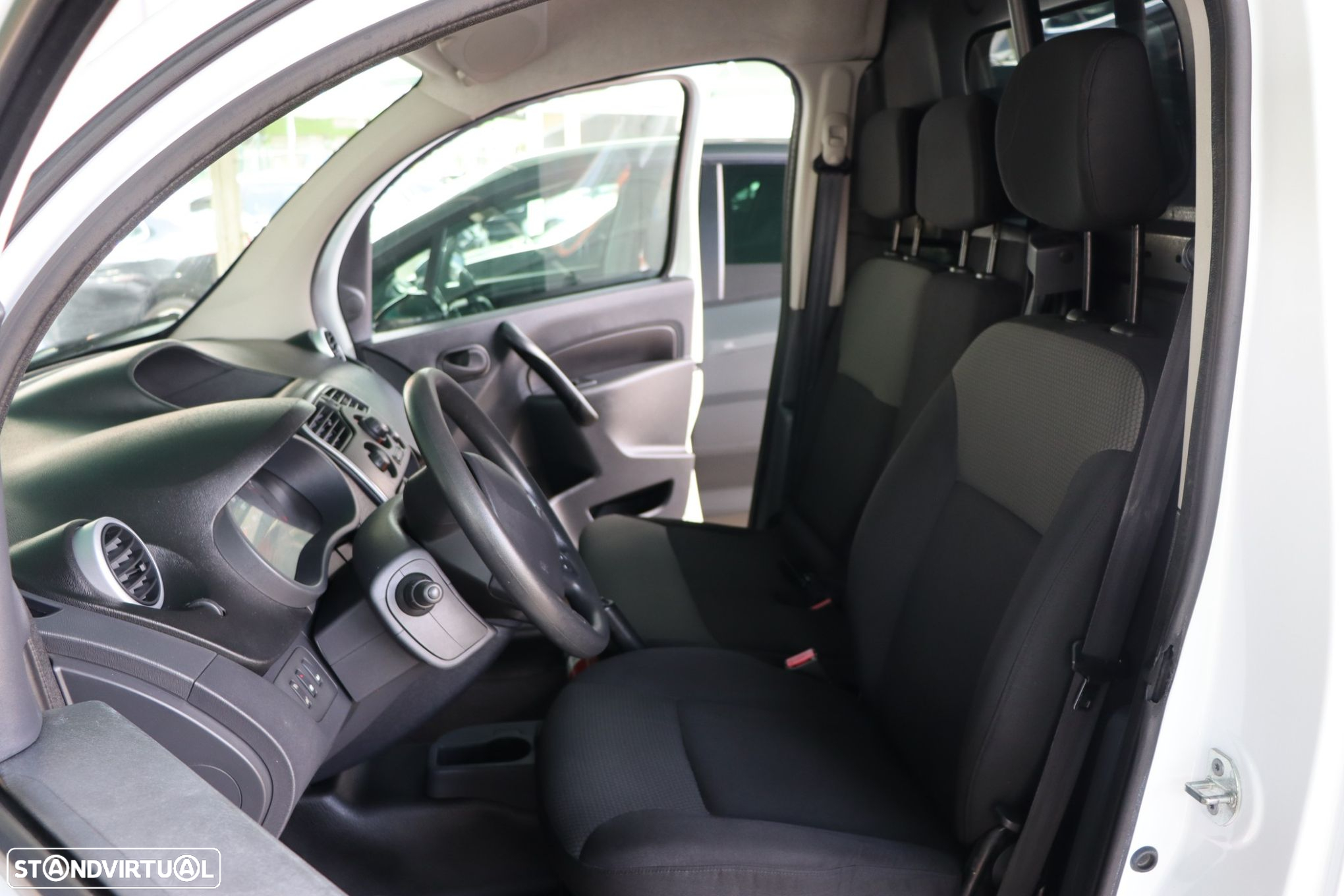 Renault Kangoo 1.5 dCi Maxi Business - 11