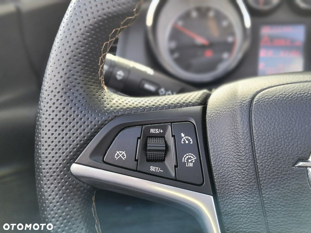 Opel Cascada 2.0 D (CDTi ecoFLEX) Start/Stop Edition - 18