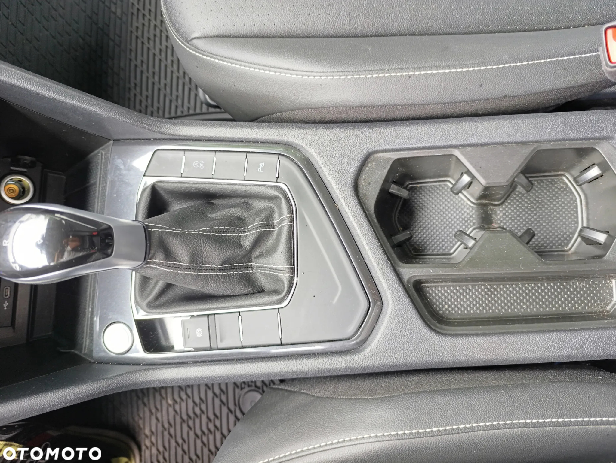 Volkswagen Tiguan - 19