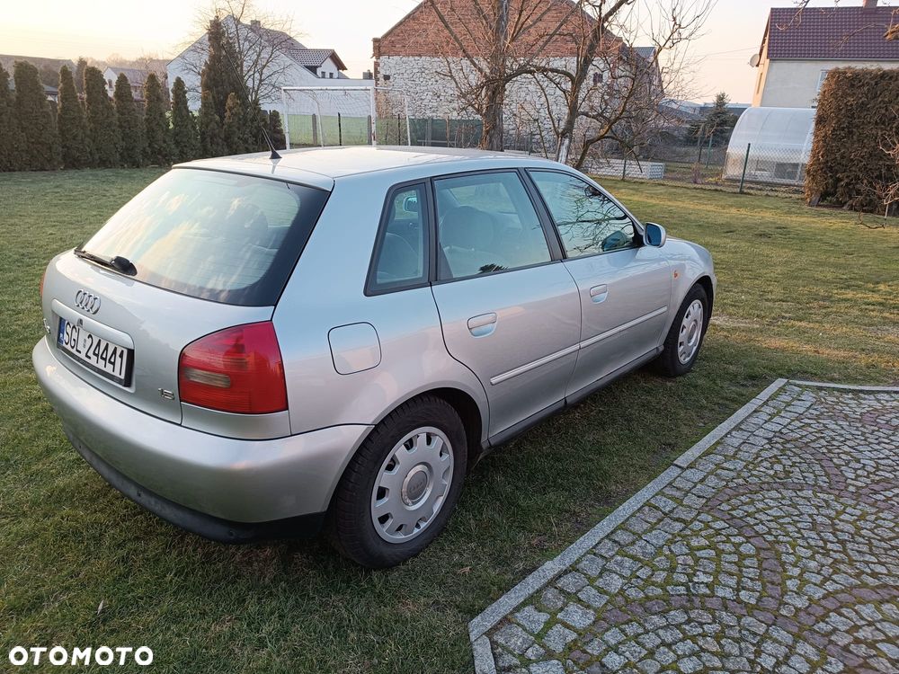 Audi A3 Sportback - 2
