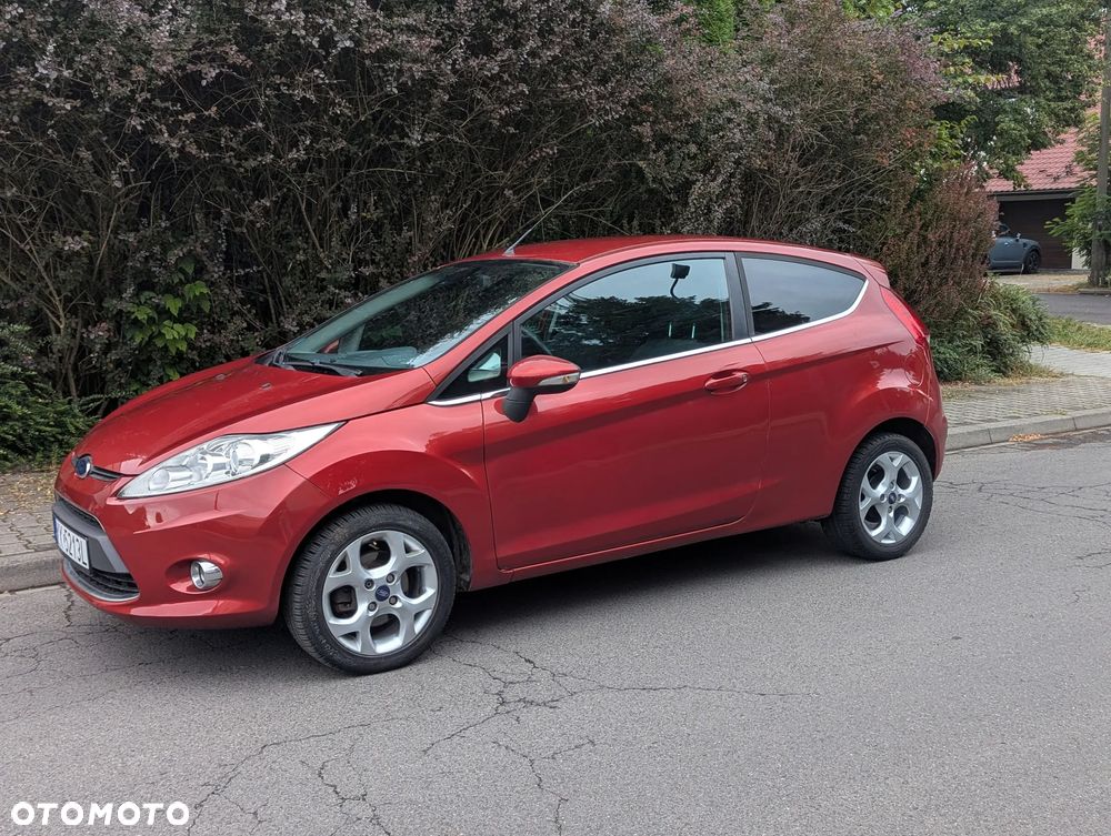 Ford Fiesta 1.25 Ghia EU5 - 1