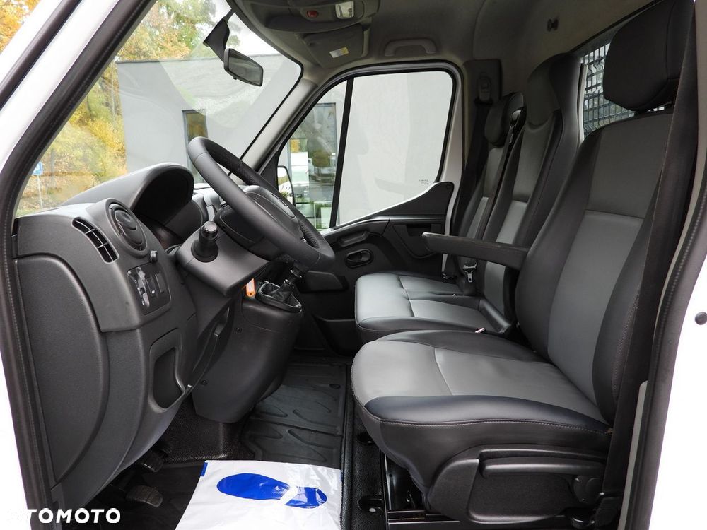 Renault MASTER SKRZYNIA TEMPOMAT NAWIGACJA BLIŹNIACZE KOŁA KLIMATYZACJA  130KM - 24