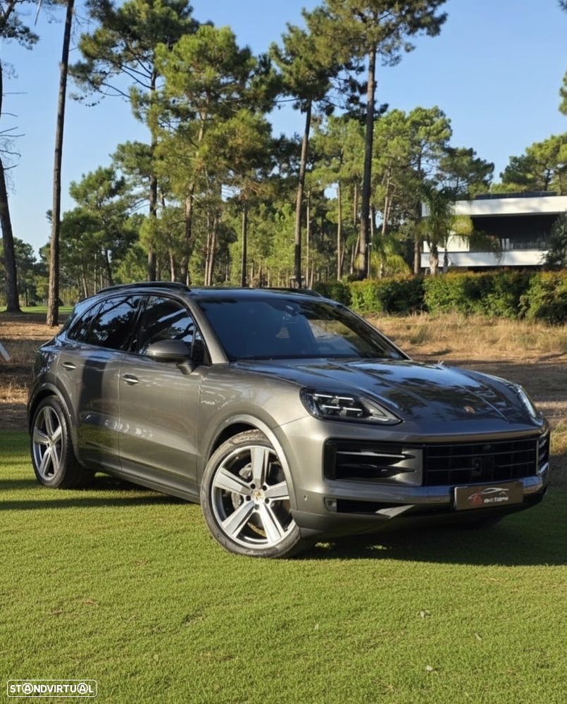 Porsche Cayenne E-Hybrid - 1