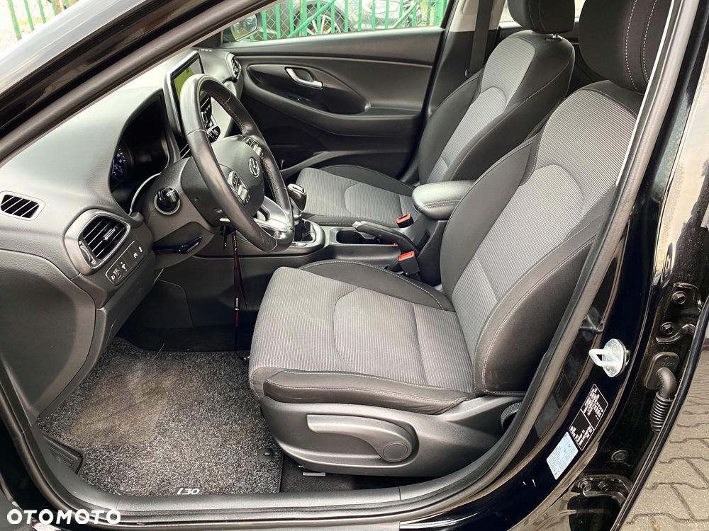 Hyundai i30 - 13