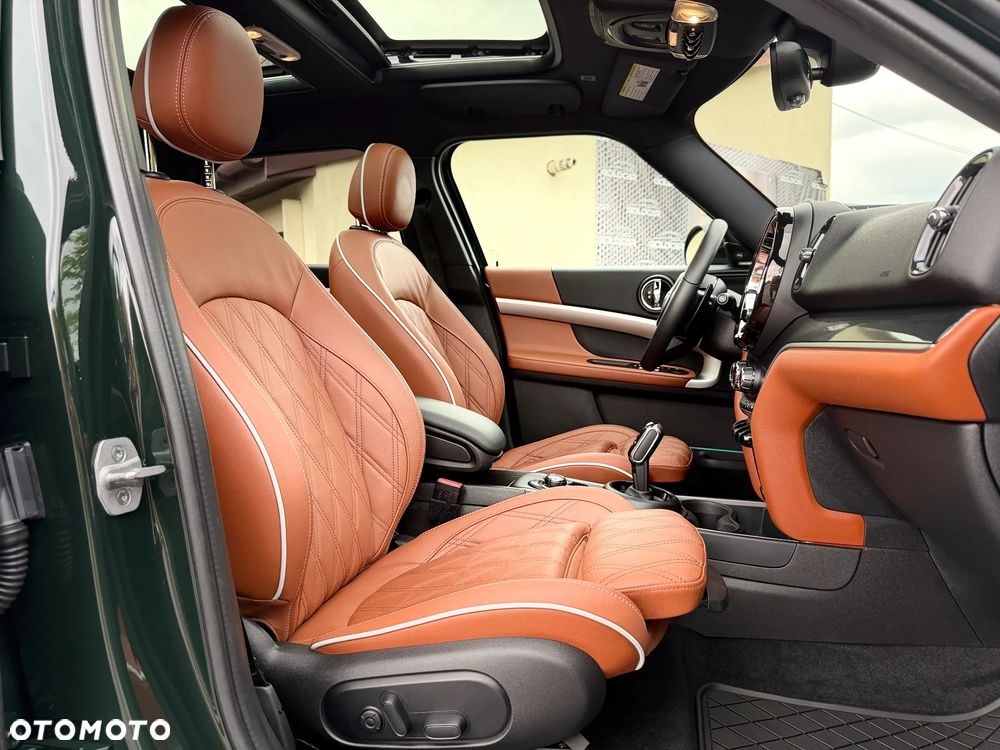 MINI Countryman JCW ALL4 - 22