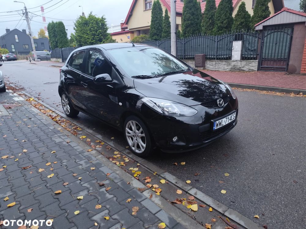 Mazda 2 - 11