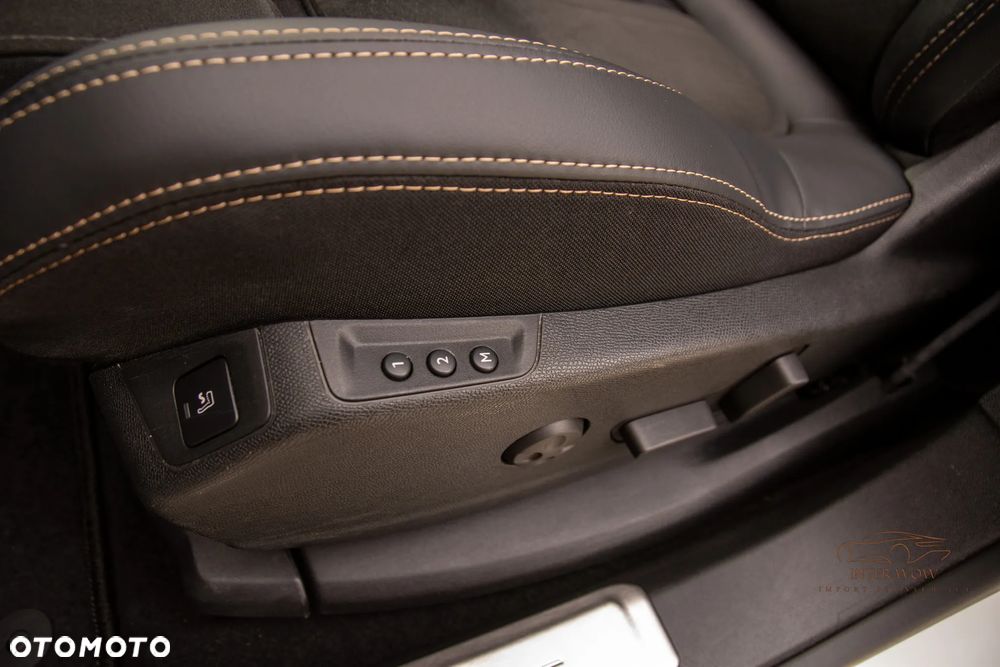 Peugeot 5008 2.0 BlueHDi GT Pack S&S EAT8 - 19