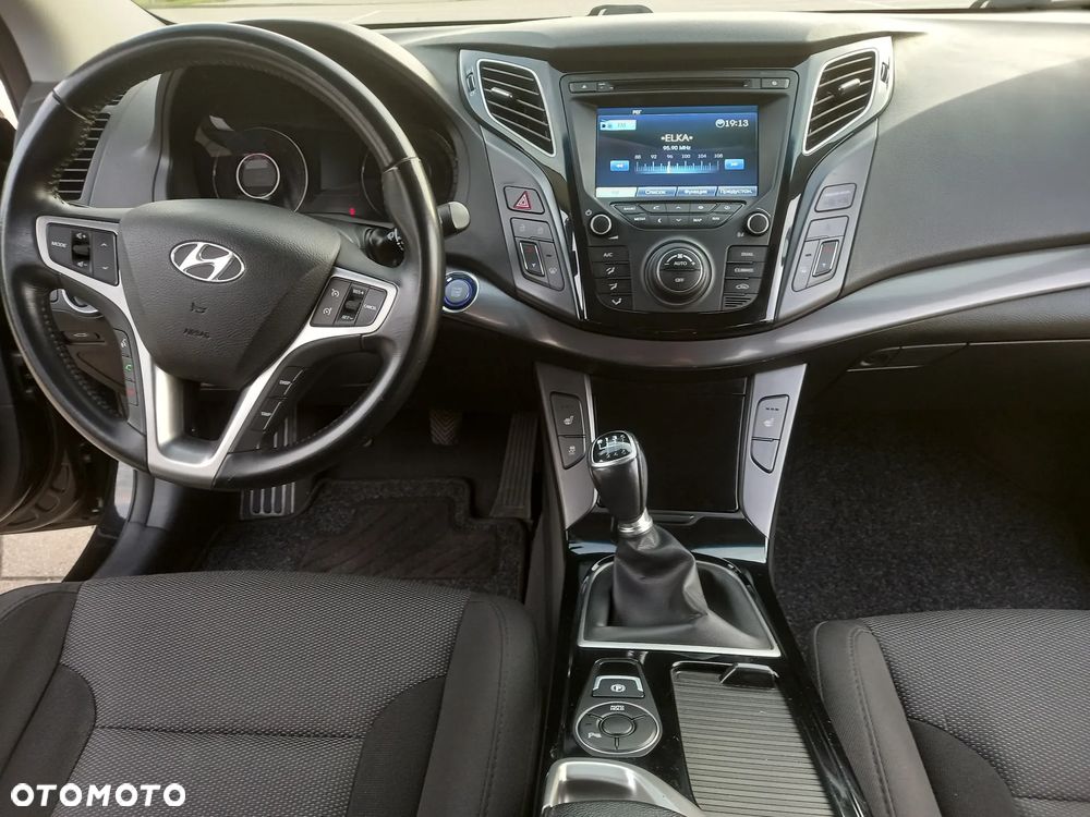 Hyundai i40 1.7 CRDi Comfort + - 15