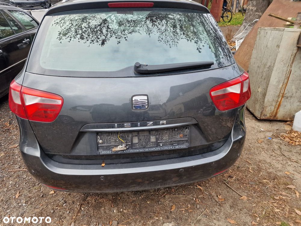 Klapa  tył seat  Ibiza  IV  6j  kombi  w  kolorze  LW7Z - 2