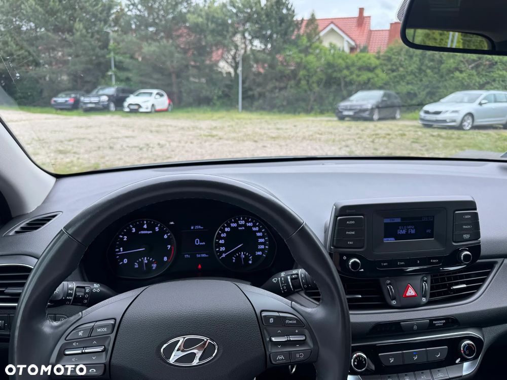 Hyundai i30 1.5 DPI Modern - 4