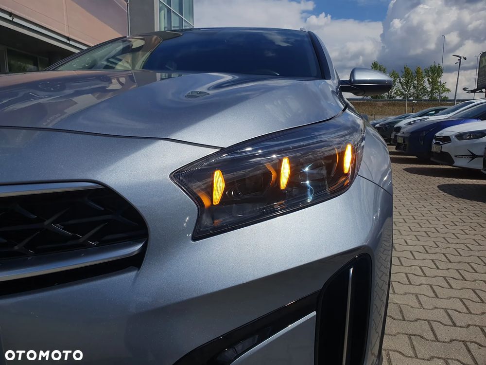 Kia XCeed 1.5 T-GDI M - 22