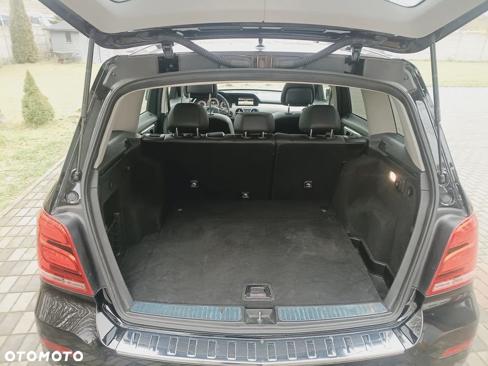 Mercedes-Benz GLK - 35