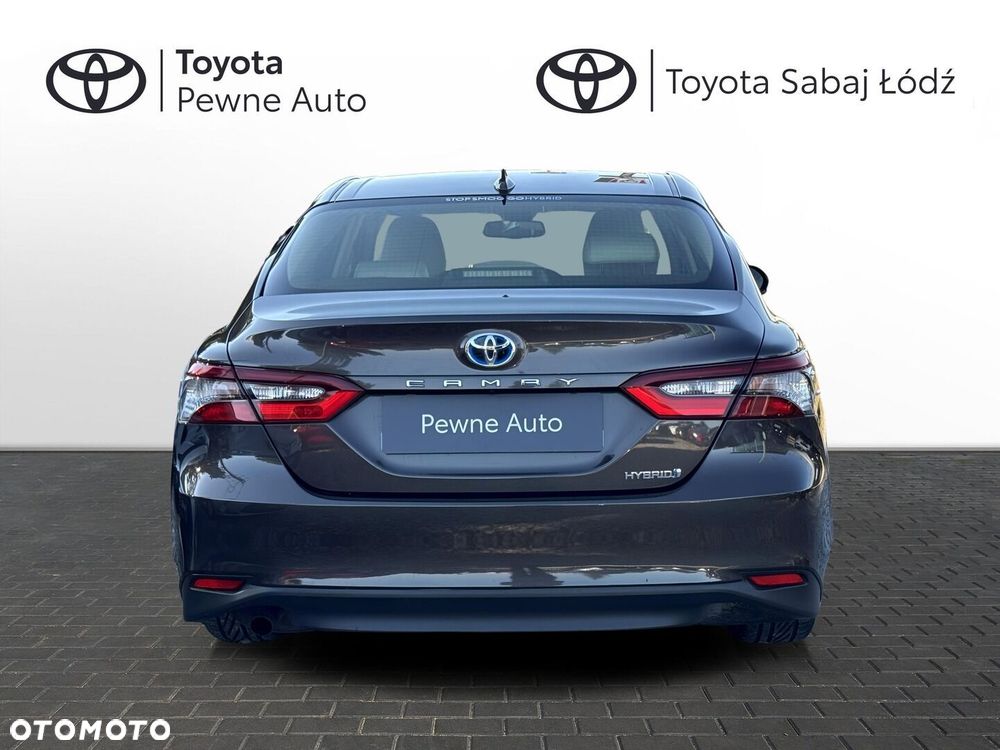 Toyota Camry 2.5 Hybrid Comfort CVT - 5