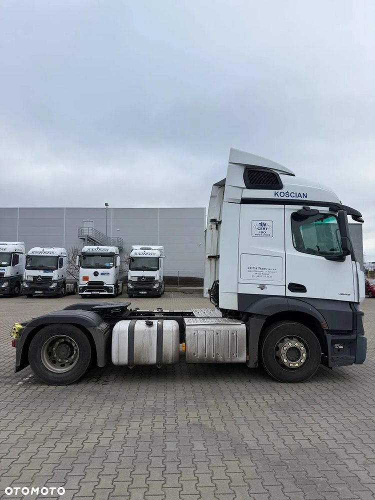 Mercedes-Benz Actros - 5