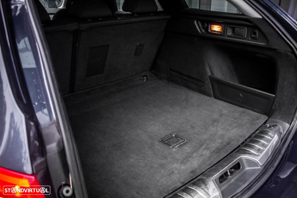 Peugeot 508 SW e-HDi 115 Stop&Start Access - 27