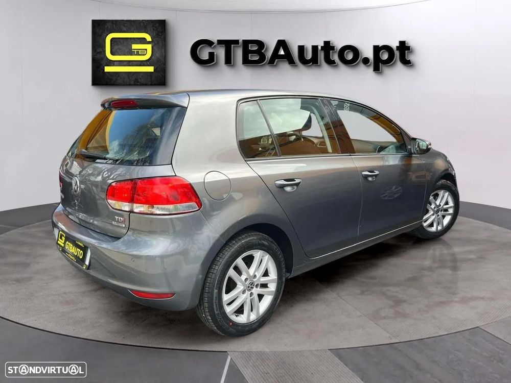 VW Golf 1.6 TDi Confortline - 6