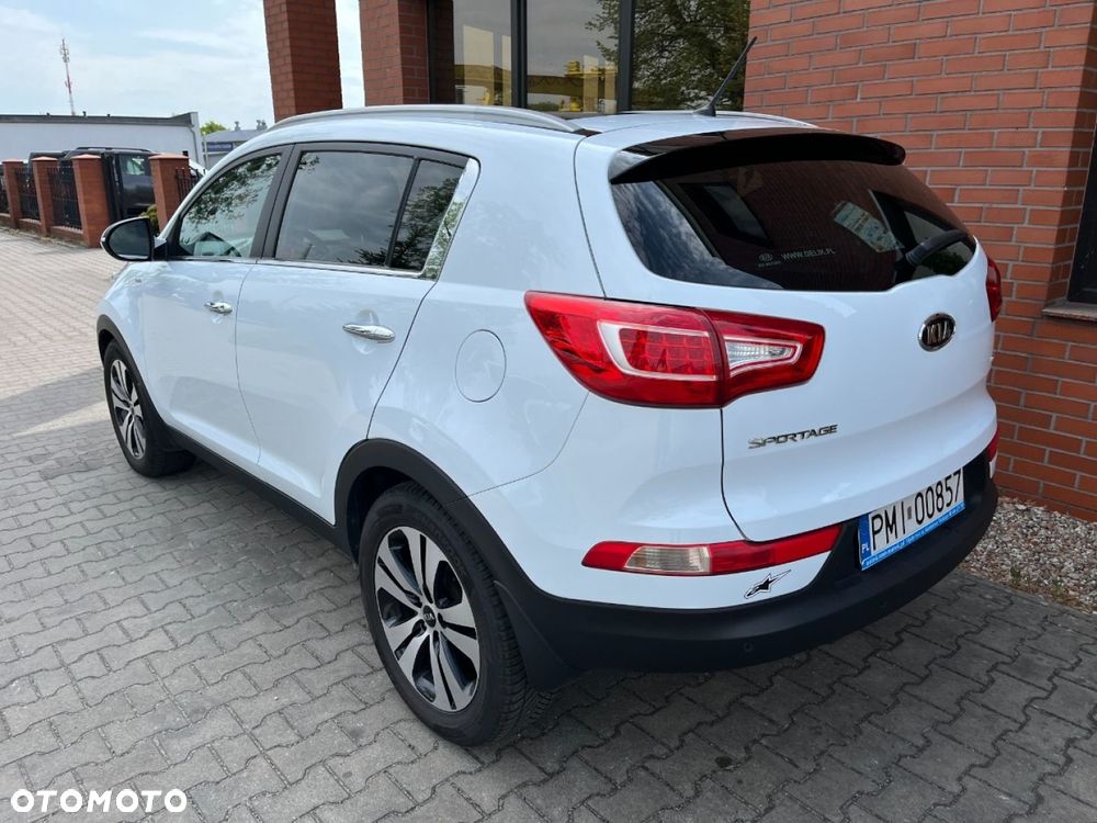 Kia Sportage 2.0 CRDI L AWD - 4