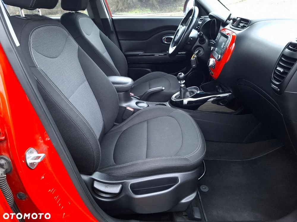 Kia Soul 1.6 CRDI Spirit - 26