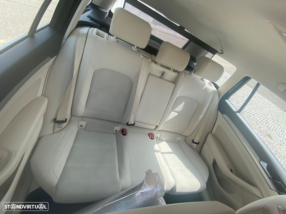 VW Passat Variant 1.6 TDI BlueMotion - 3