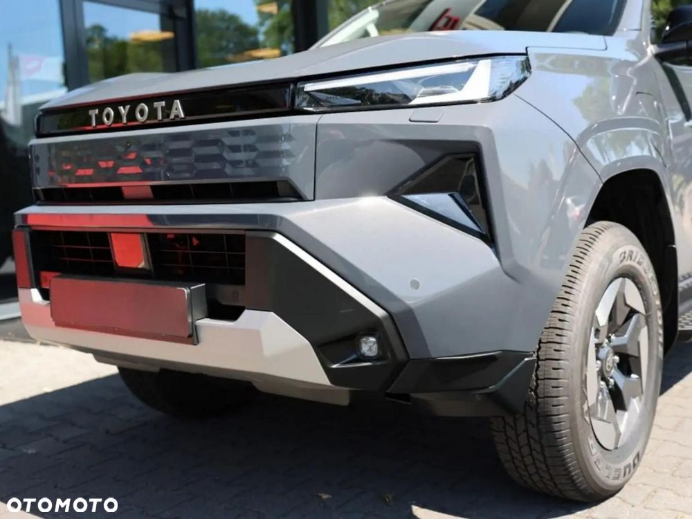 Toyota Hilux - 7