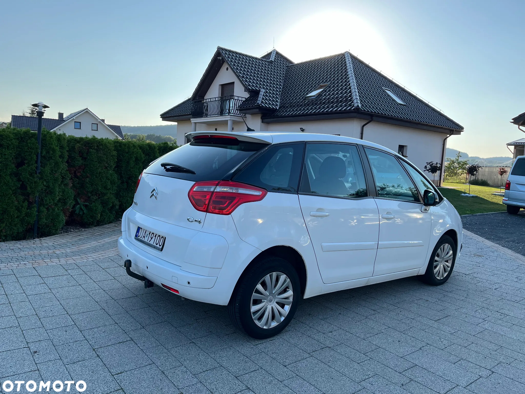Citroën C4 Picasso 1.6 HDi FAP Exclusive - 10