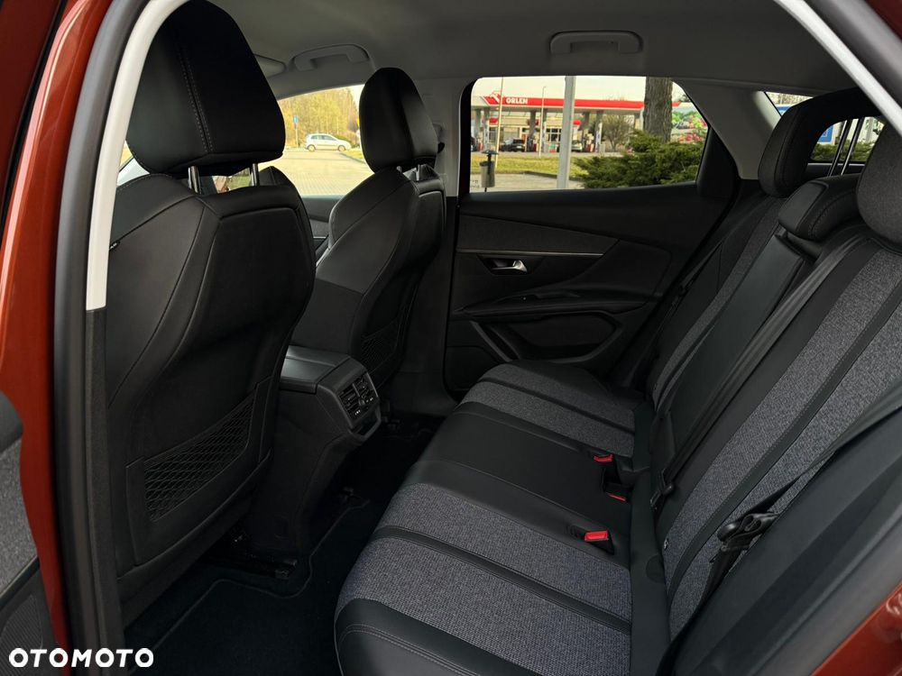 Peugeot 3008 BlueHDi 130 Stop & Start EAT8 Allure - 6