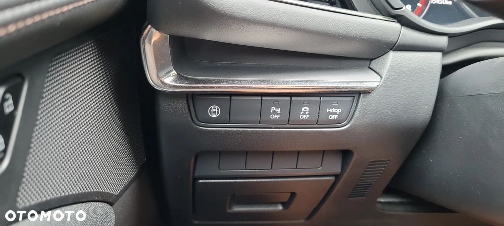 Mazda 3 - 15
