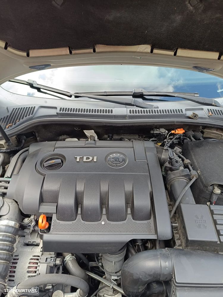 Skoda Superb 1.9 TDI Elegance - 11
