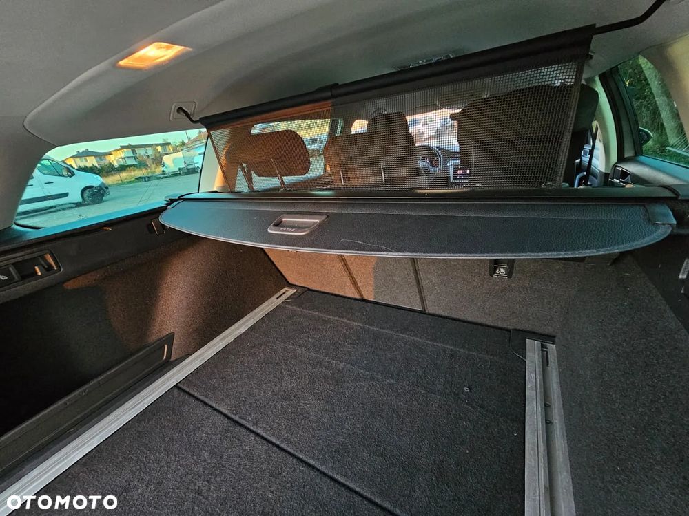 Volkswagen Passat Variant 1.8 TSI (BlueMotion Technology) DSG Comfortline - 19