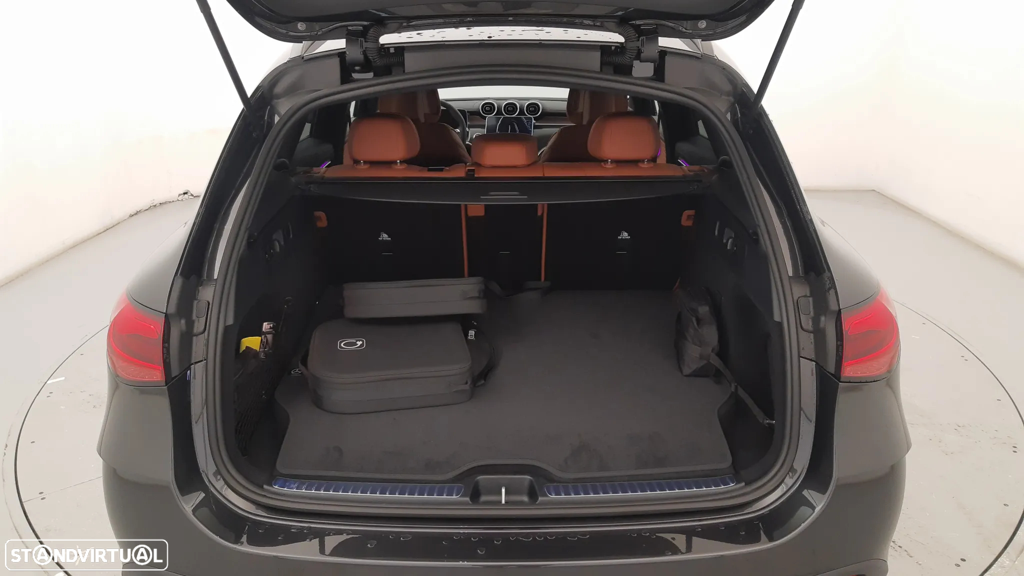 Mercedes-Benz GLC 300 de 4Matic - 31