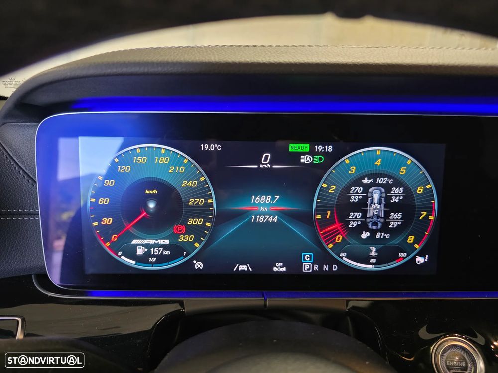 Mercedes-Benz AMG GT - 11