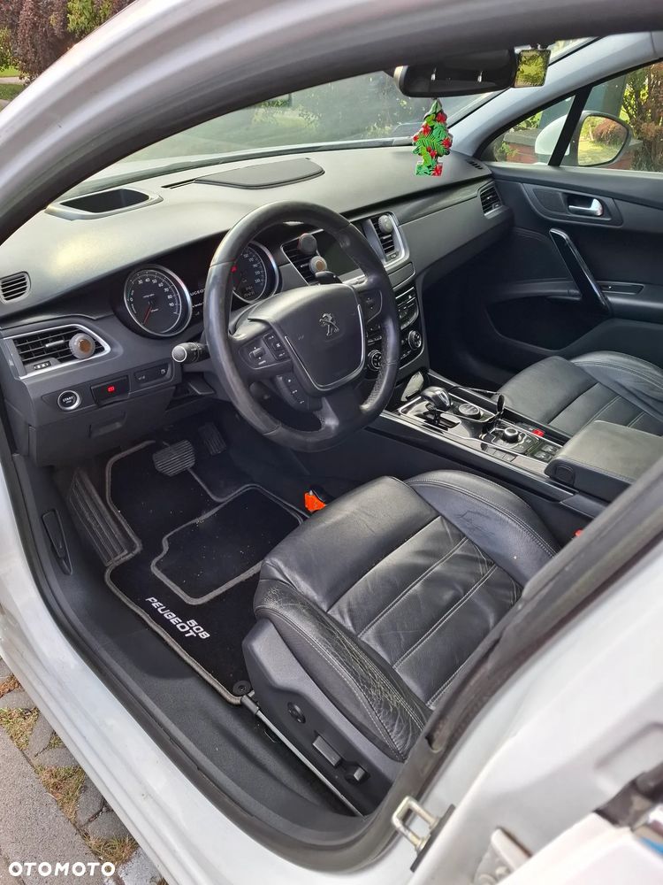 Peugeot 508 RXH 2.0 HDi HYbrid4 - 10