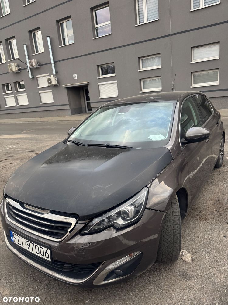 Peugeot 308 - 3