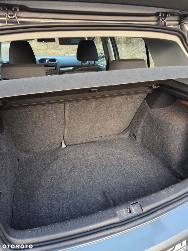 Volkswagen Golf 1.6 TDI Comfortline - 12