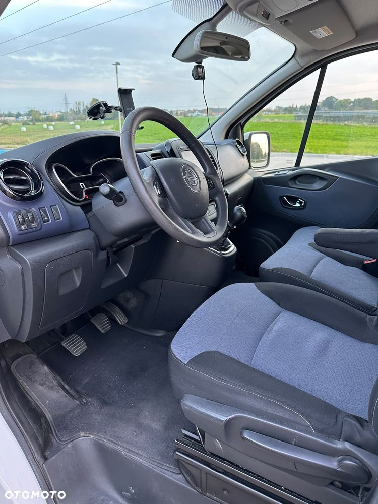 Opel Vivaro - 7