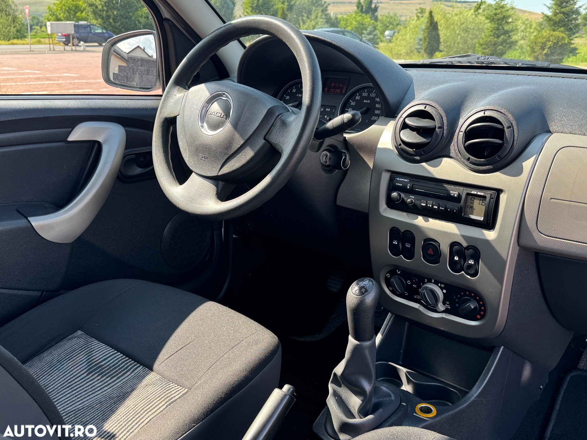 Dacia Sandero 1.2 16V 75 Laureate - 35