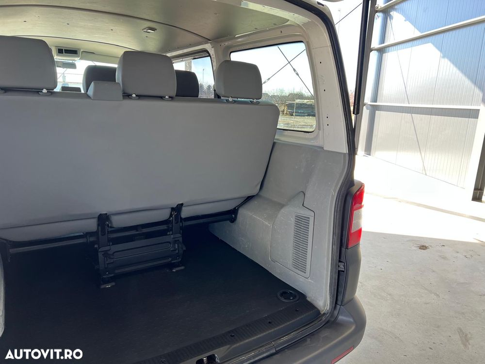 Volkswagen Multivan ver-kurz-plus-trendline - 16